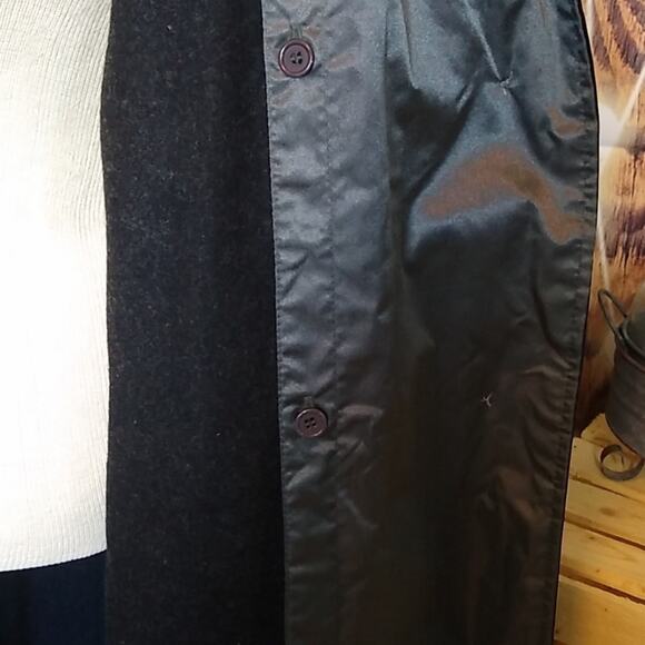 London Fog Womens Size 12 Regular Black Satin Lined Trench Coat Removable Liner - Picture 6 of 7